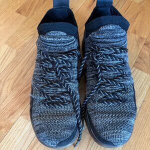 Nike Zoom KD 11 Still KD 2018 Oreo Color Size 10 Basketball Men's Shoes